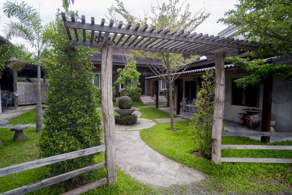 Home Inn Pai Garden Екстер'єр фото